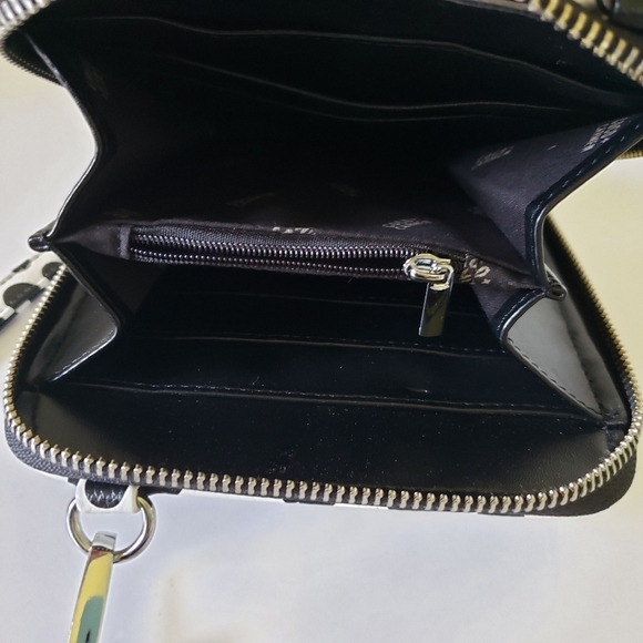 NWT,Coco & Carmen Womans Mini White/Black Polka-dot Crossbody Bag. - Picture 4 of 9